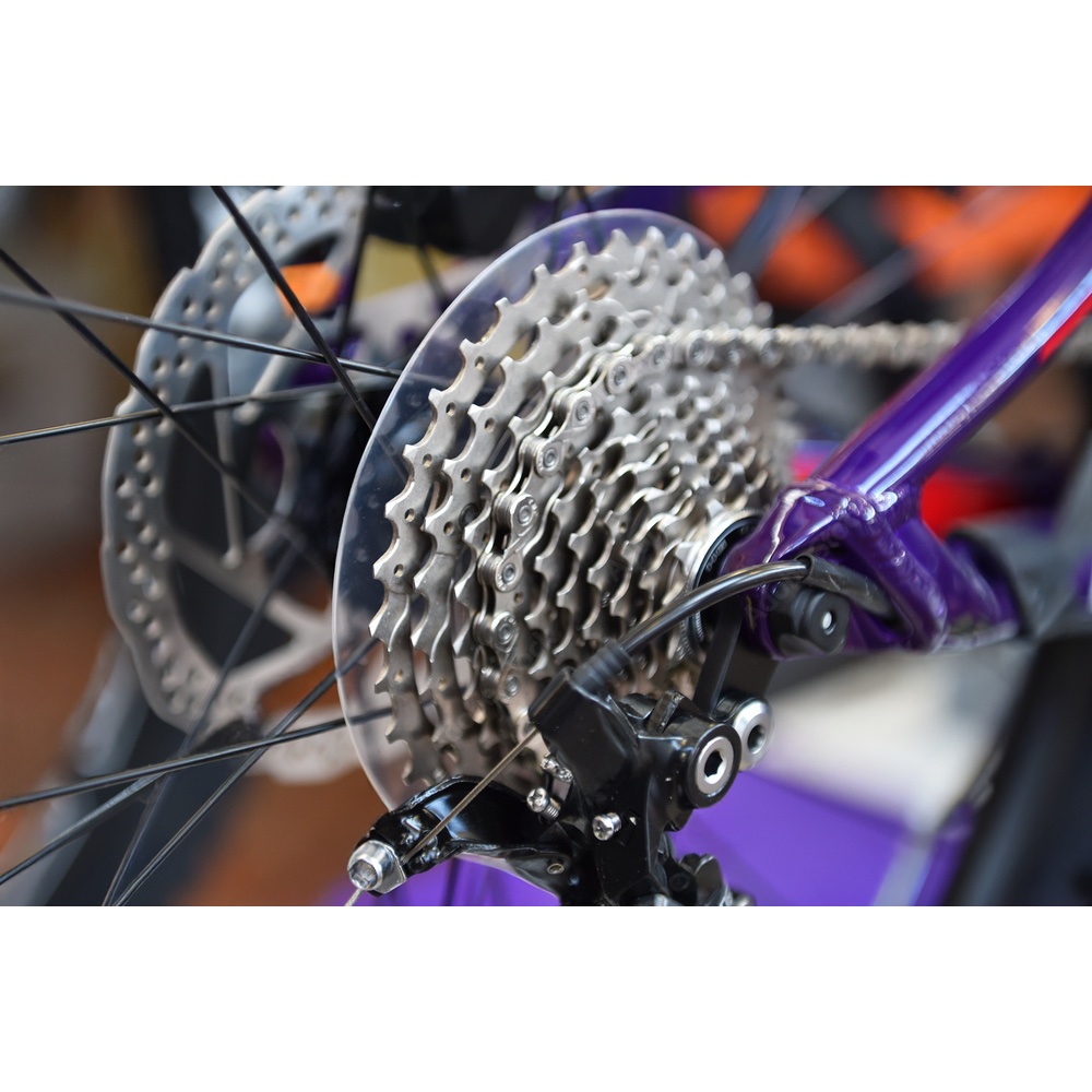 Łańcuch rowerowy 10 rzędowy srebrny ze spinką - obrazek 7